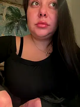 DaisyStreet online show from 12.15.25