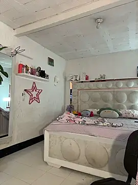 lucianaroy online show from 03.28.26