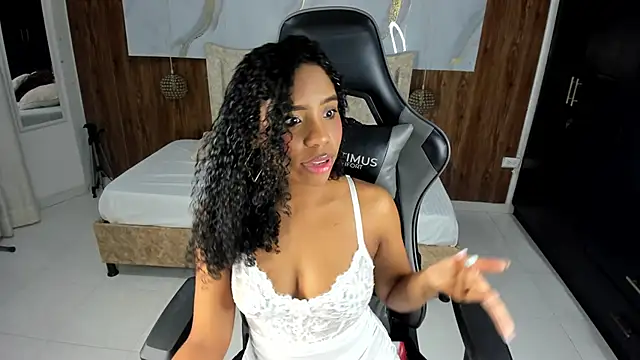 Snapshot of lia_16 chatting on 02.21.26 lia 16 online show from 02.21.26