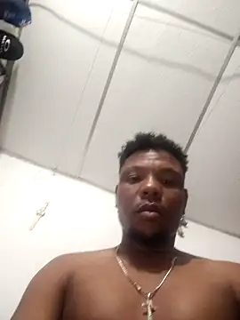 hugo3918  online show from 11.01.25