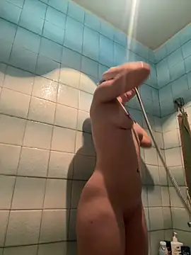 LikaCat online show from 02.10.25