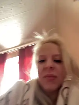 LikaCat online show from 03.08.25