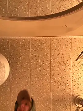 LikaCat online show from 10.17.25