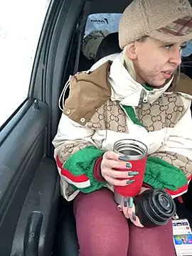 LikaCat online show from 11.04.25