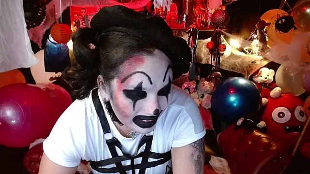 kureiji hentaii online show from 10.18.25