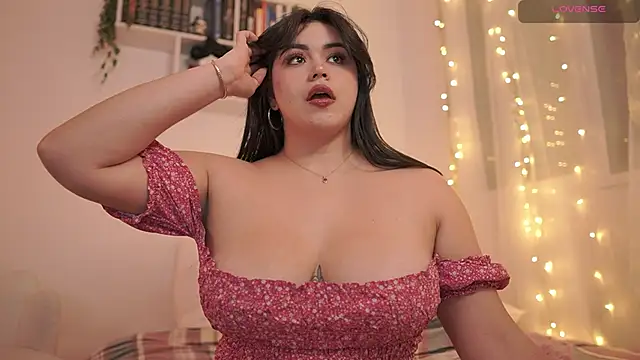 Snapshot of EmilyxRose_- chatting on 01.20.25 EmilyxRose - online show from 01.20.25