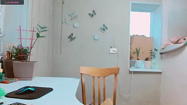 RosaJil online show from 02.04.25