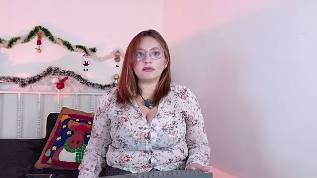 merlyna1 online show from 12.20.25