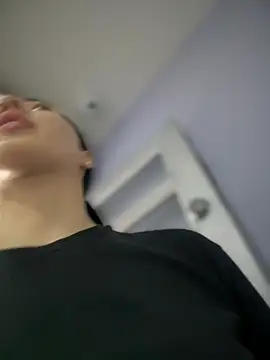 MarianaBenz online show from 02.21.25