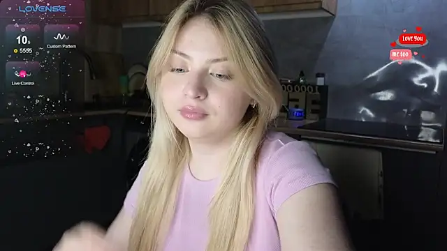 shy blondiee online show from 06.03.26