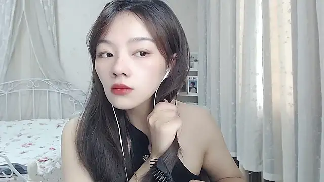 Snapshot of Jenny-Z chatting on 05.24.26 Jenny-Z online show from 05.24.26