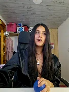 Snapshot of mari_mar69 chatting on 07.16.26 mari mar69 online show from 07.16.26