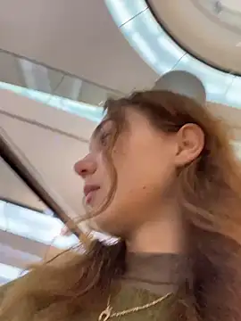 QuitieLia online show from 10.30.25