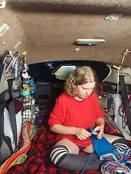 Snapshot of shadow199393 chatting on 10.19.25 shadow199393 online show from 10.19.25