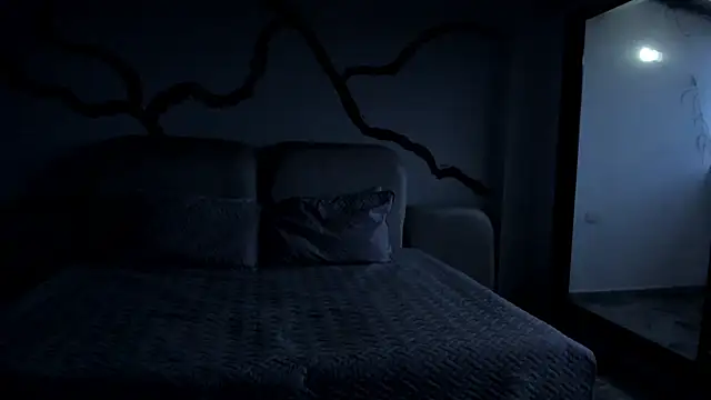 LyonGallego  online show from 01.26.25