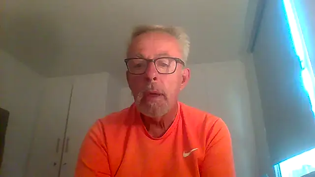 tuggy59 online show from 09.22.25