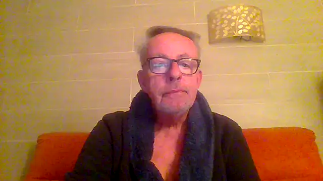 Snapshot of tuggy59 chatting on 02.15.26 tuggy59 online show from 02.15.26