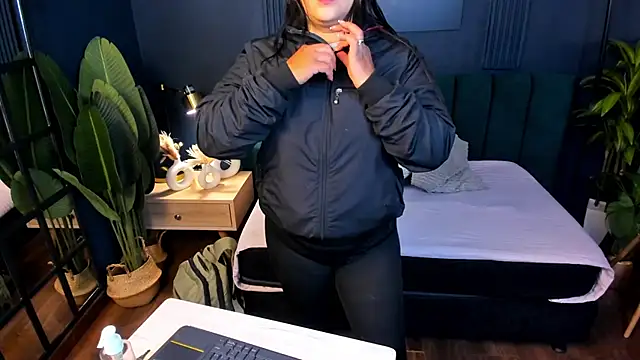 taylor bennet online show from 02.10.25