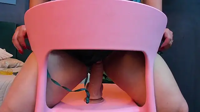 taylor bennet online show from 03.17.25