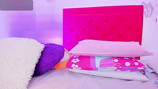 Sofia Girl  online show from 02.16.25