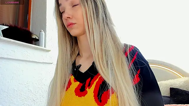 Sassy Teen online show from 04.08.26