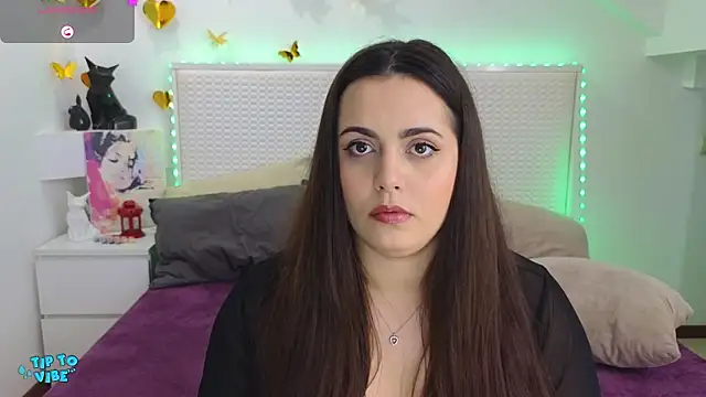 Eva Rogers  online show from 03.05.25