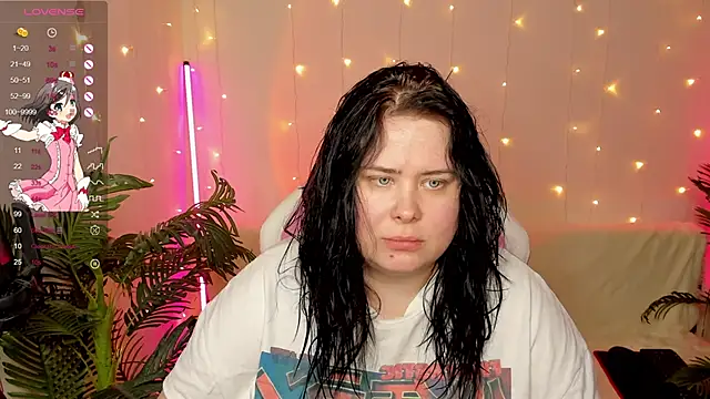 Akemi BBW online show from 12.15.24