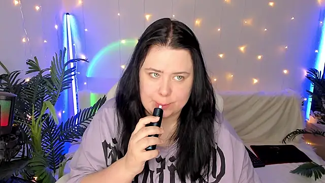 Akemi BBW online show from 12.25.24