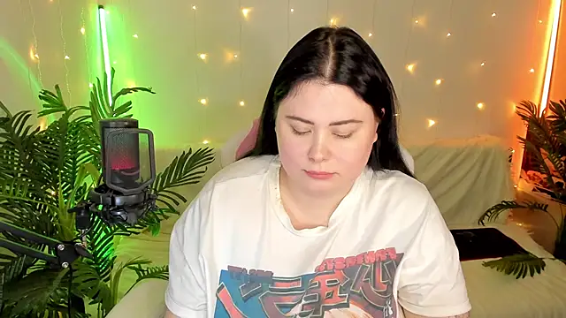 Akemi BBW online show from 12.29.24