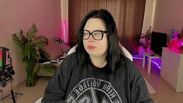 Akemi BBW online show from 09.13.25