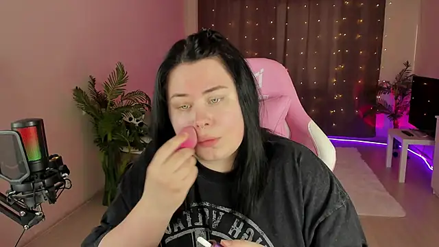 Akemi BBW online show from 09.20.25