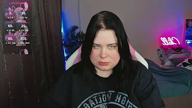 Akemi BBW online show from 11.26.25