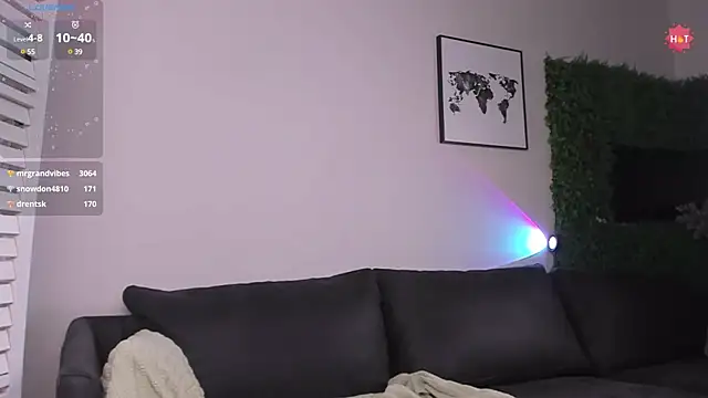 Hanako Jentoru online show from 12.15.24