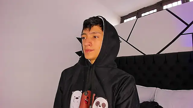 DereckCooperr online show from 03.10.25