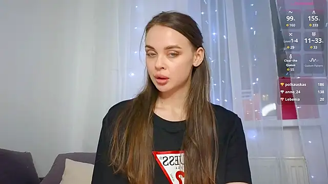 Snapshot of KristenSayles chatting on 01.24.25 KristenSayles online show from 01.24.25