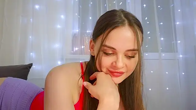 Snapshot of KristenSayles chatting on 02.10.25 KristenSayles online show from 02.10.25