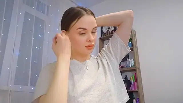 Snapshot of KristenSayles chatting on 03.15.25 KristenSayles online show from 03.15.25
