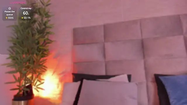 mia crawford online show from 01.31.25