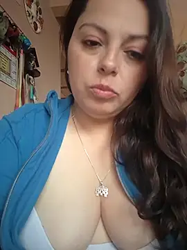 Snapshot of seherlatin chatting on 04.21.26 seherlatin online show from 04.21.26