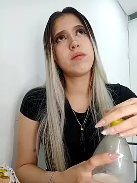 eva-2023 online show from 10.25.25