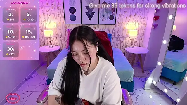 Snapshot of Isa_reel chatting on 01.15.25 Isa reel online show from 01.15.25