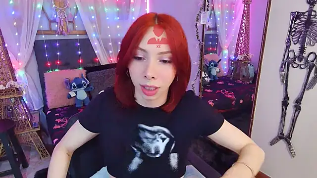 laura olssen online show from 02.05.25