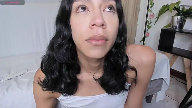 AdammClark1 online show from 01.08.25