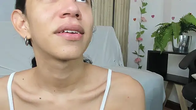 AdammClark1 online show from 02.18.25