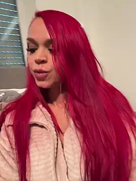 Snapshot of Sensual_Marie chatting on 02.04.25 Sensual Marie online show from 02.04.25