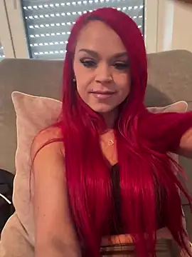 Snapshot of Sensual_Marie chatting on 02.12.25 Sensual Marie online show from 02.12.25