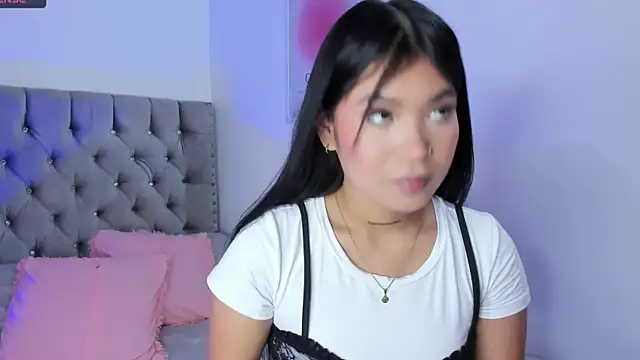 MafeOlimpo online show from 11.18.25