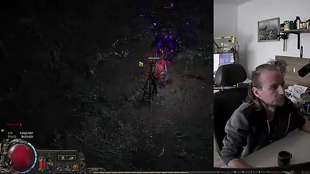 Snapshot of Happy_Michal chatting on 09.20.25 Happy Michal online show from 09.20.25