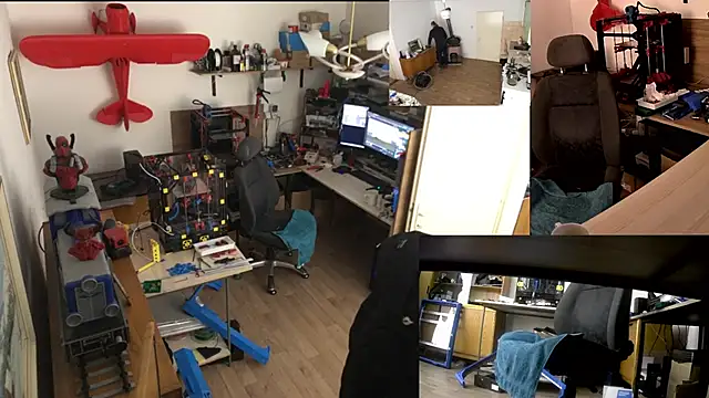 Snapshot of Happy_Michal chatting on 11.30.25 Happy Michal online show from 11.30.25