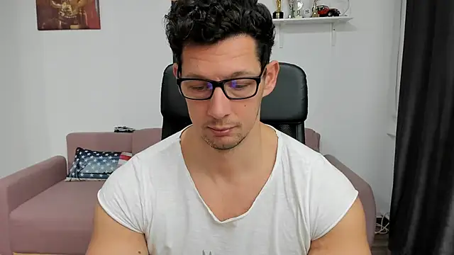 BrutusK08 online show from 01.14.25